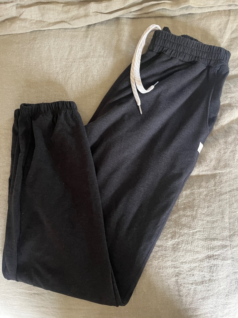 Vuori Black Sweatpants Joggers